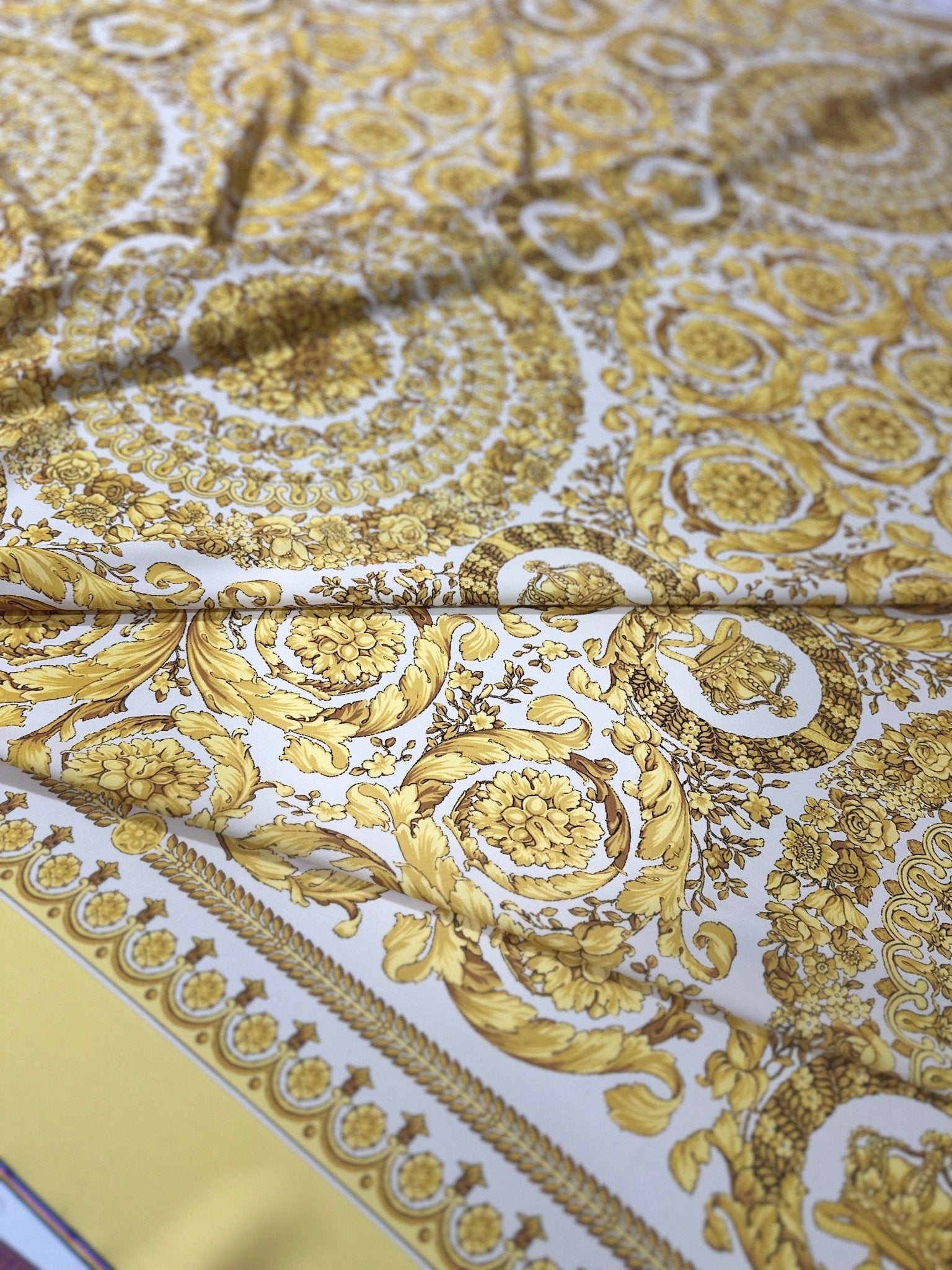 Baroque Pattern Fabric, Gold White Color Fabric By The Yard - Whotex Online Fabric Store