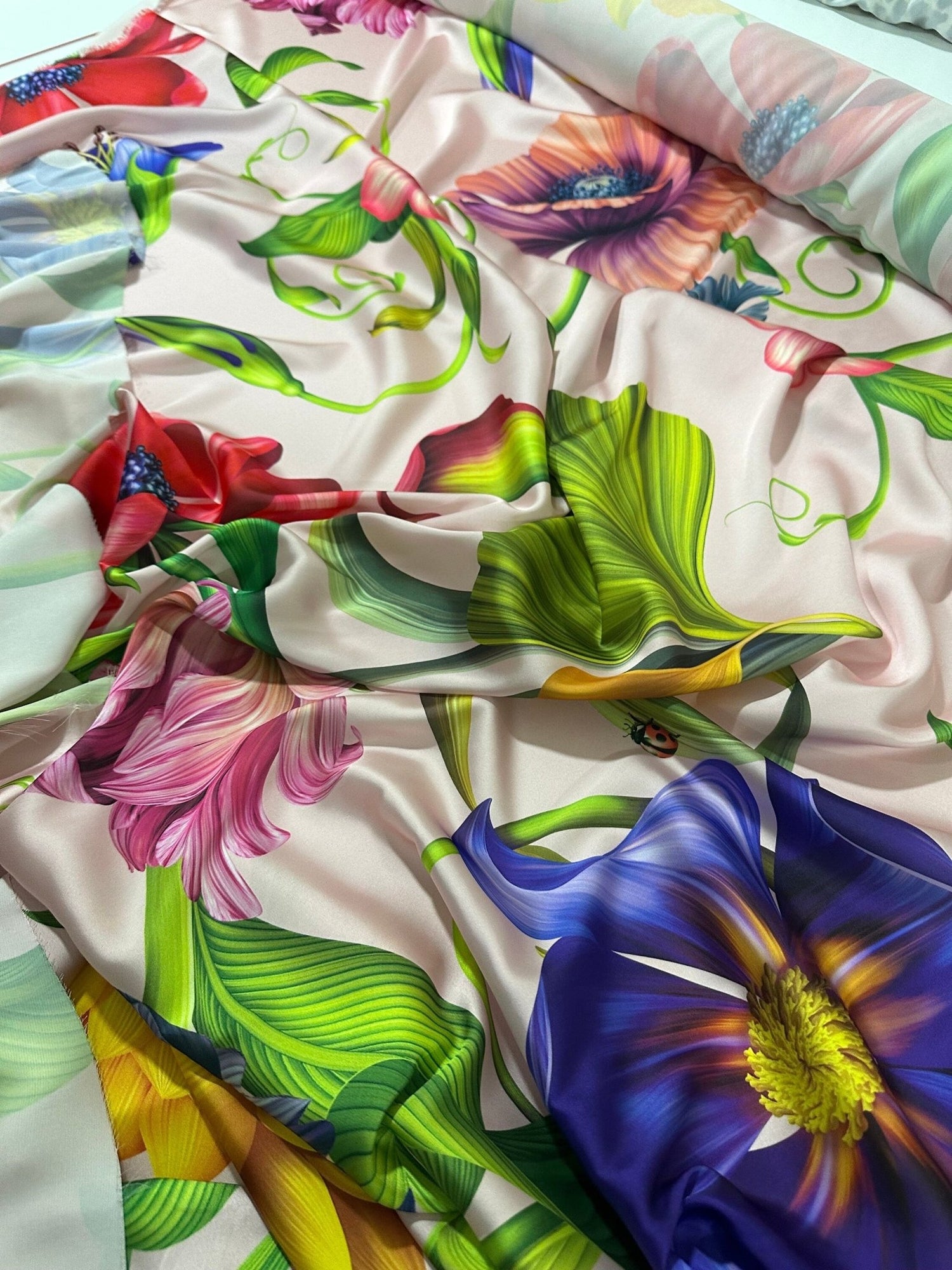 Big Floral Pattern Fabric, Tropical Flowers Pattern Fabric - Whotex Online Fabric Store