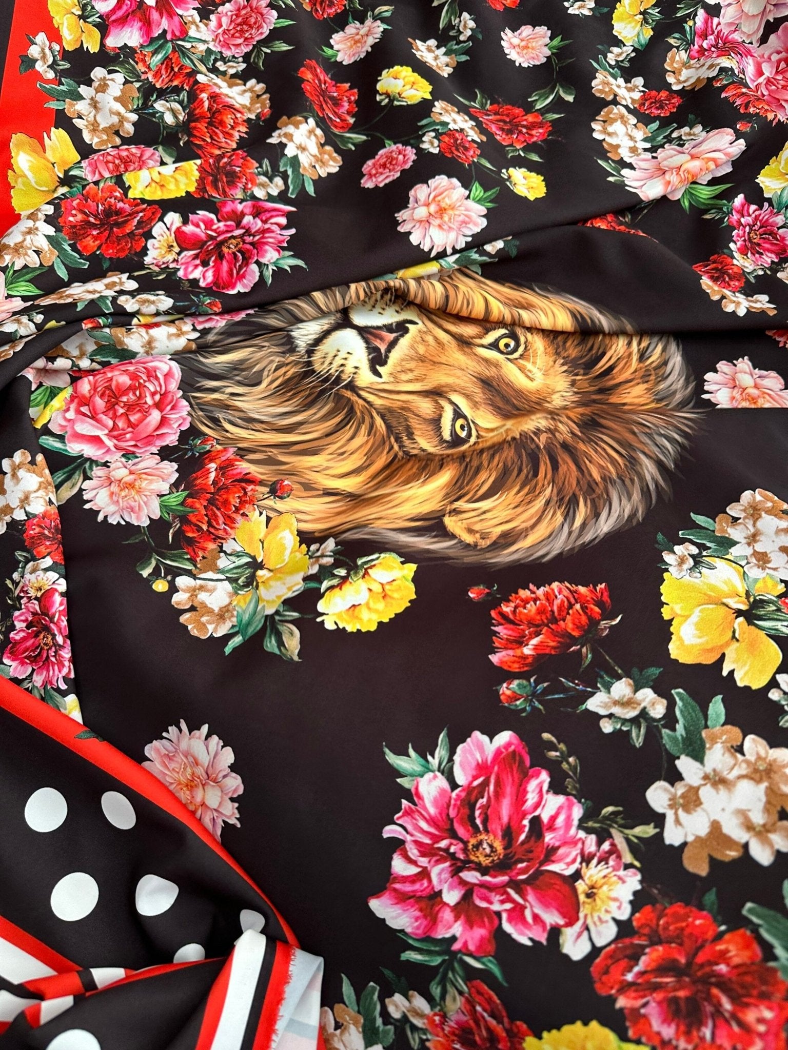 Leon Print Fabric, Floral Pattern Fabric, Desing Fabric By The Yard - Whotex Online Fabric Store