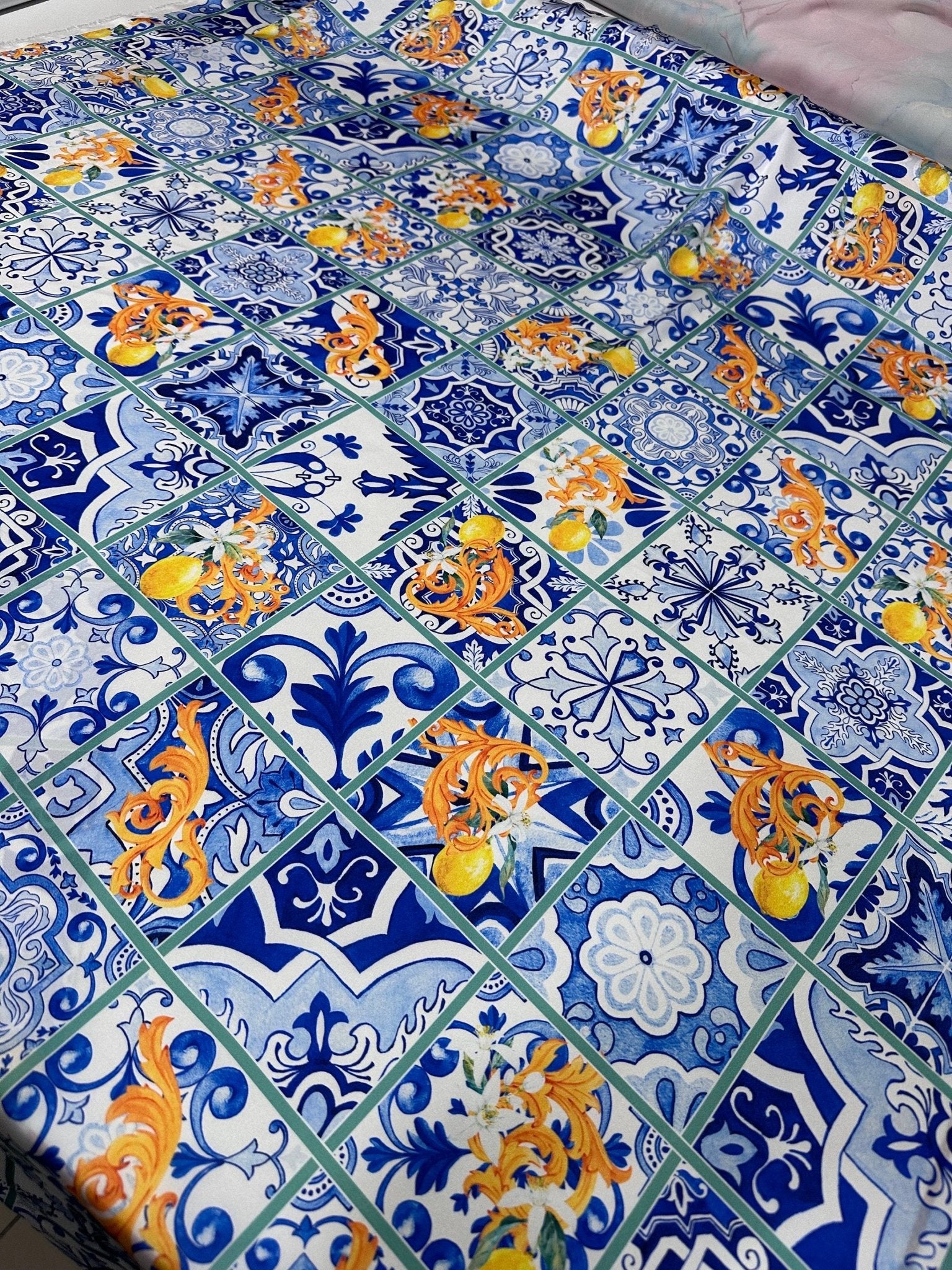 Majolica Pattern Fabric, Lemons On Luxury Fabric - Whotex Online Fabric Store