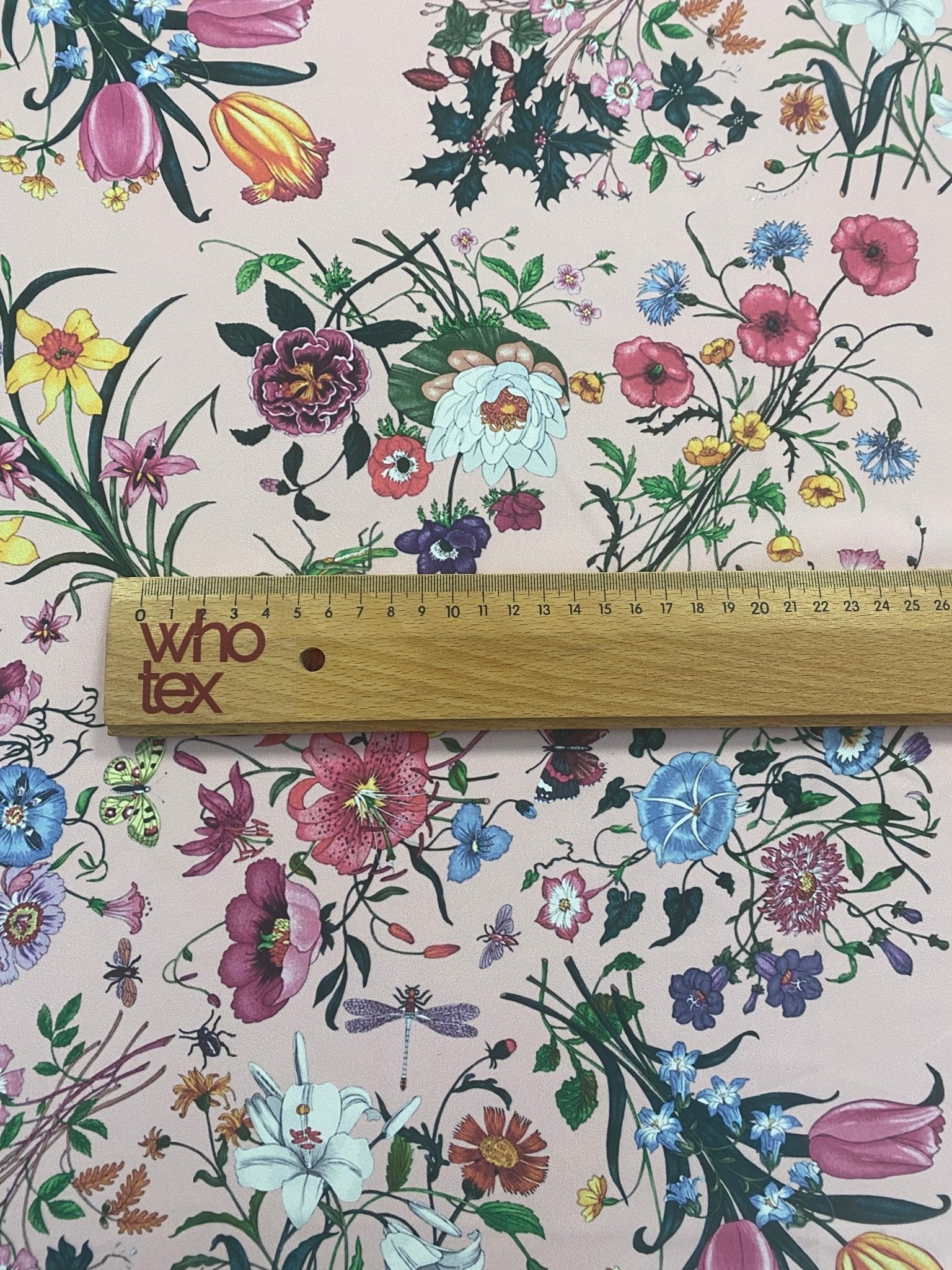 Vintage Botanical Floral Print Fabric on Cream Background - Whotex Online Fabric Store